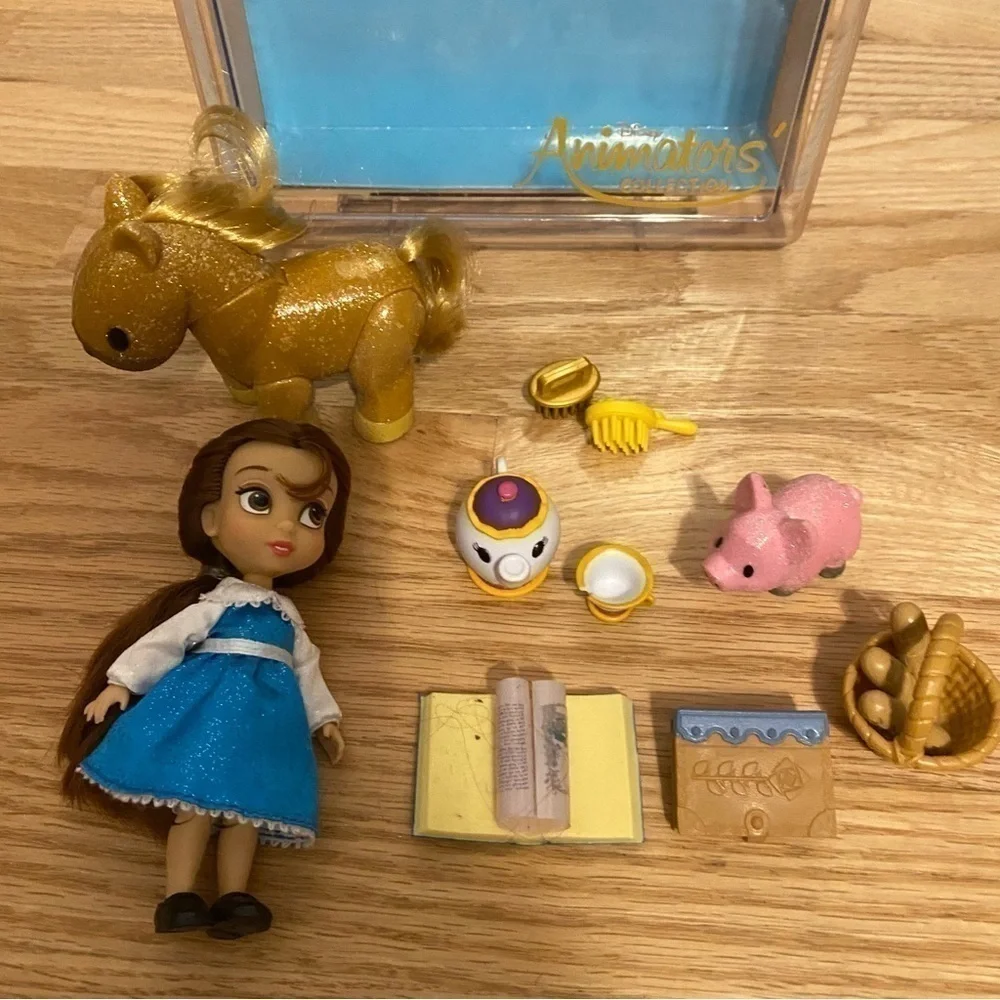 Disney Animator’s Collection Mini Doll Play Set Beauty and the Beast